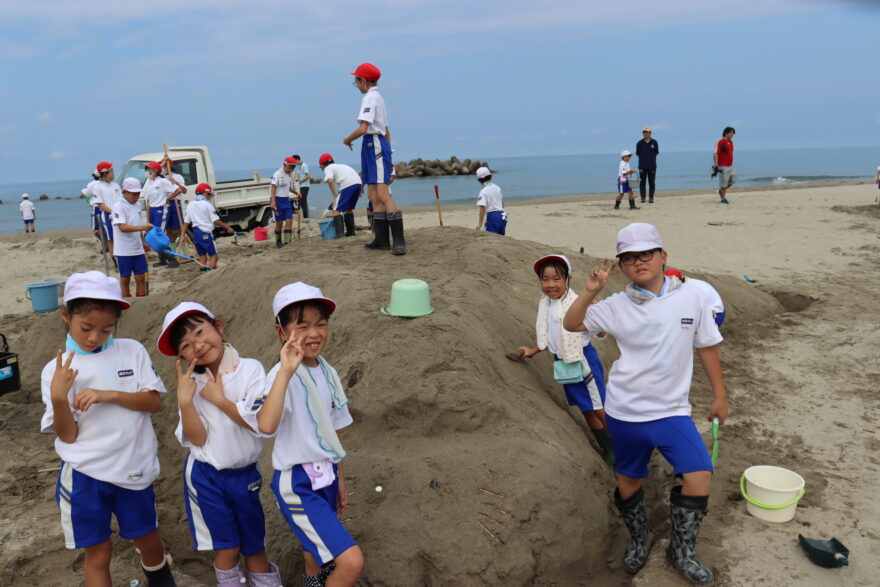 海岸にサンドアート見に来てね!! 湯野浜海岸